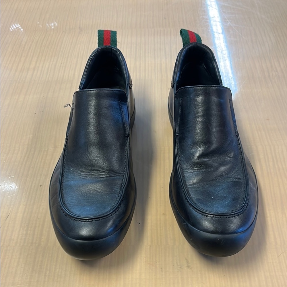 Gucci Black Leather Loafers with Slip-On Design